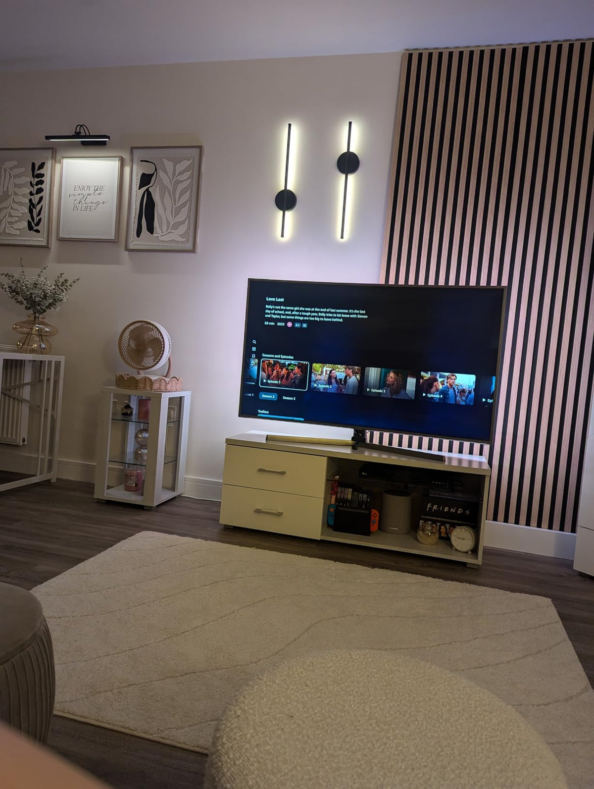Kundebilde av Linea over TV-en